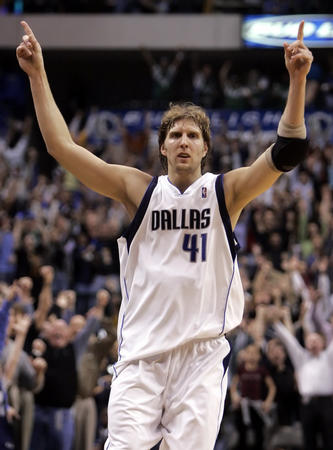 效力终生 效力终生