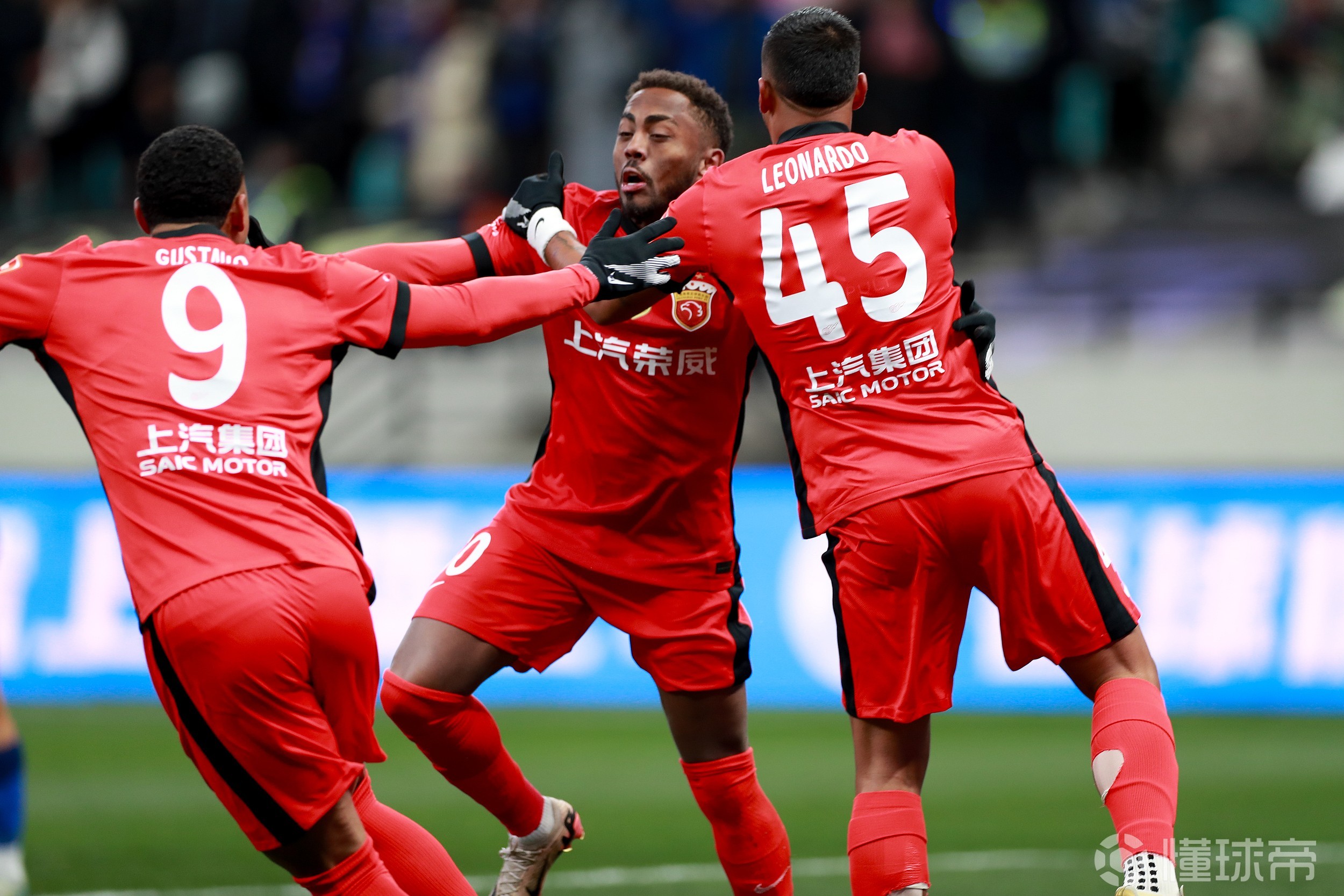 自身不足的 自身不足的