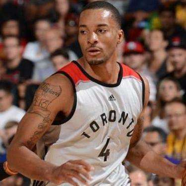 在采访中提 在采访中提