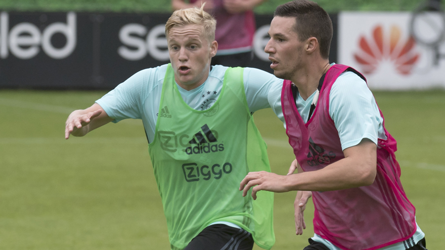 9个篮板 9个篮板