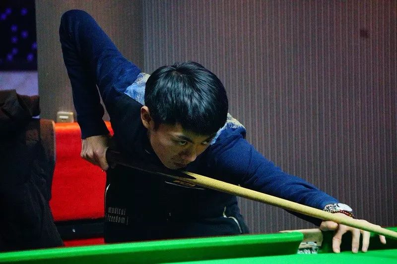 紧张的气氛 紧张的气氛