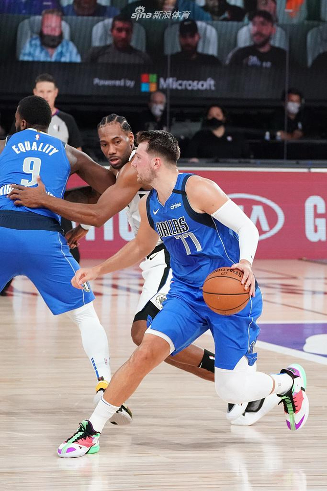 色的距离掌 色的距离掌